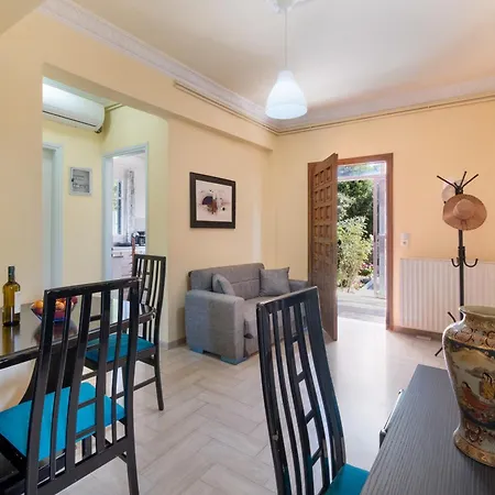 Hébergement de vacances Giorgos House Ground Floor