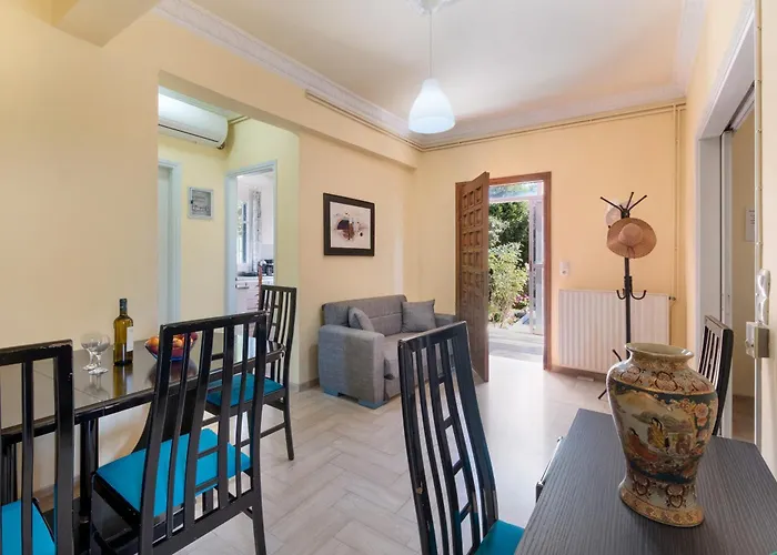 Semesterbostad Giorgos House Ground Floor